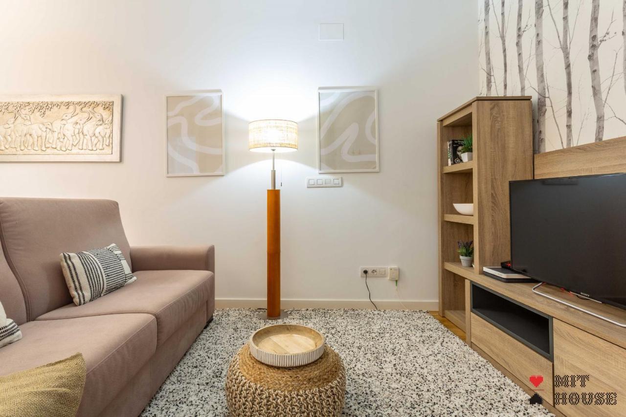 Apartmán Mit House Ayala En Madrid Exteriér fotografie
