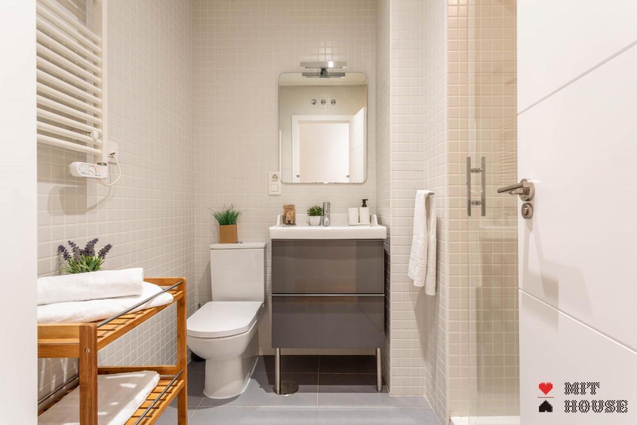 Apartmán Mit House Ayala En Madrid Exteriér fotografie